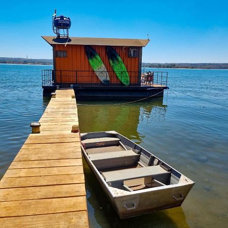 House Boat "Faroeste Caboclo" Brasília Exteriér fotografie