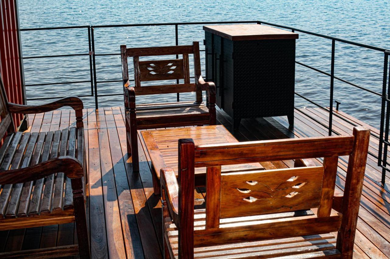 House Boat "Faroeste Caboclo" Brasília Exteriér fotografie